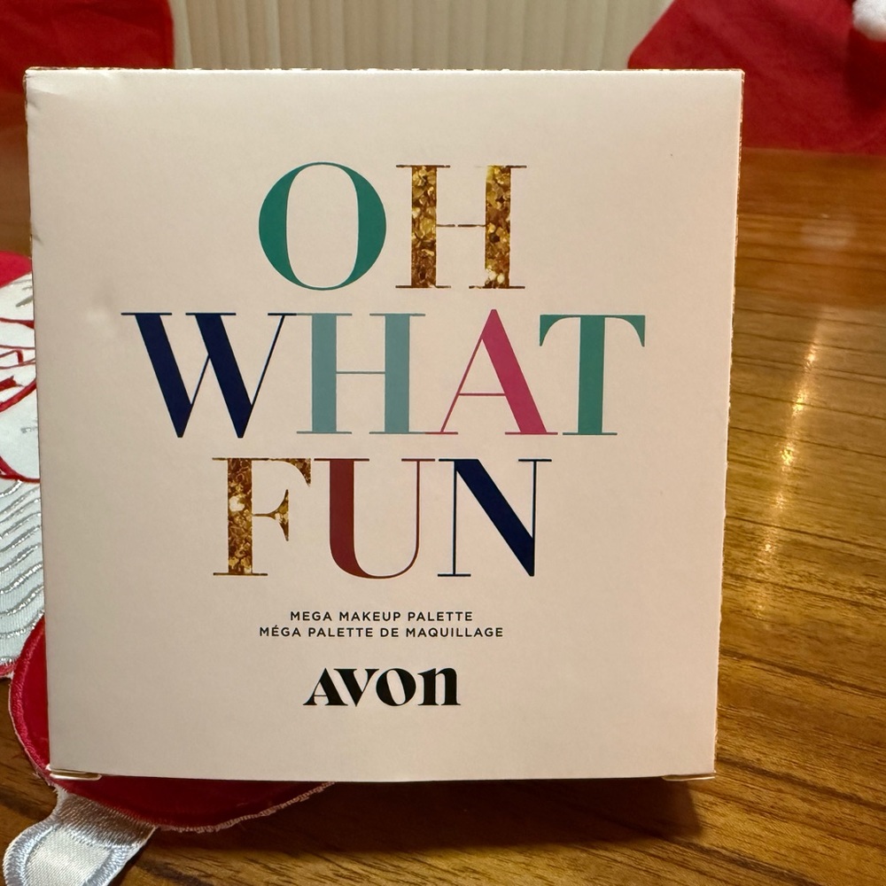 Avon Oh What Fun Makeup Palette